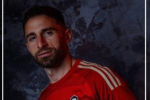 博里尼：我去年在桑普就像斯特林，他们让我单独训练还不给我饭吃