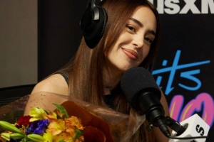 恋情官宣两月就被曝出轨，18岁的亚马尔已是情场老手